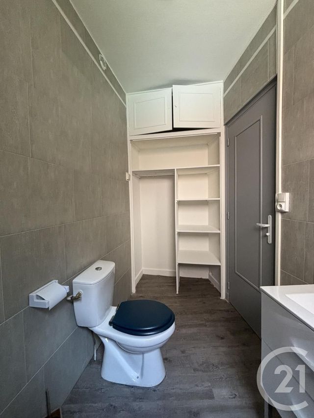 Appartement F1 à louer - 1 pièce - 30.12 m2 - MOULINS - 03 - AUVERGNE - Century 21 Pierre Immobilier