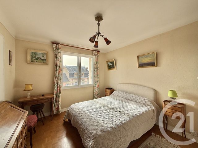 Appartement F4 à vendre - 4 pièces - 93.53 m2 - MOULINS - 03 - AUVERGNE - Century 21 Pierre Immobilier