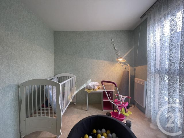 Appartement F3 à louer - 3 pièces - 77.0 m2 - MOULINS - 03 - AUVERGNE - Century 21 Pierre Immobilier