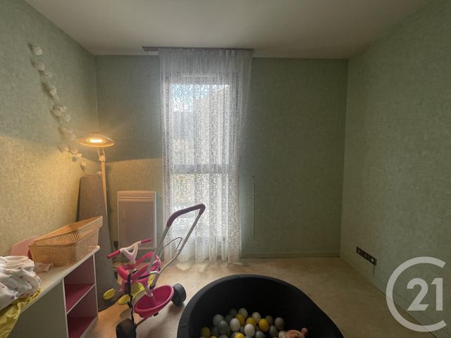 Appartement F3 à louer - 3 pièces - 77.0 m2 - MOULINS - 03 - AUVERGNE - Century 21 Pierre Immobilier