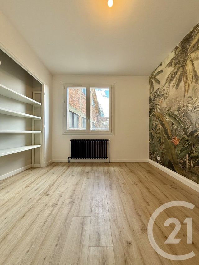 Appartement F3 à louer - 3 pièces - 80.0 m2 - MOULINS - 03 - AUVERGNE - Century 21 Pierre Immobilier