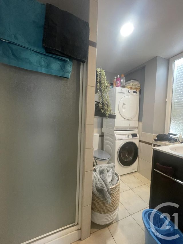 Appartement F2 à louer - 2 pièces - 52.07 m2 - VILLENEUVE SUR ALLIER - 03 - AUVERGNE - Century 21 Pierre Immobilier