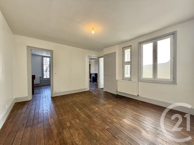 Appartement F3 à louer - 3 pièces - 66.0 m2 - MOULINS - 03 - AUVERGNE - Century 21 Pierre Immobilier