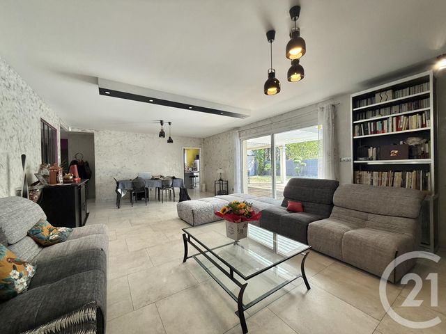 maison à vendre - 6 pièces - 158.89 m2 - YZEURE - 03 - AUVERGNE - Century 21 Pierre Immobilier
