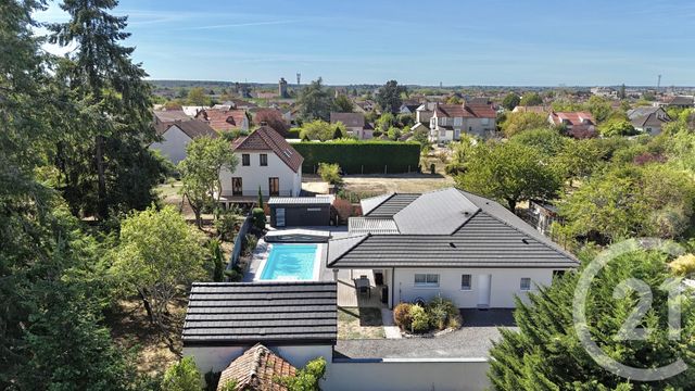 maison à vendre - 6 pièces - 158.89 m2 - YZEURE - 03 - AUVERGNE - Century 21 Pierre Immobilier