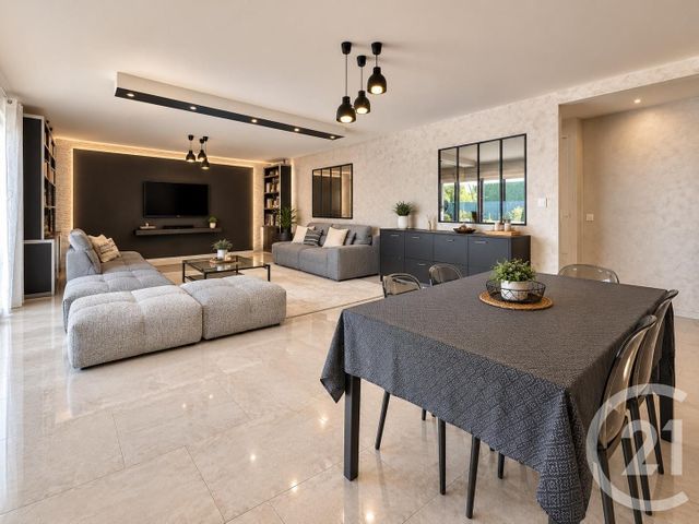 maison à vendre - 6 pièces - 158.89 m2 - YZEURE - 03 - AUVERGNE - Century 21 Pierre Immobilier