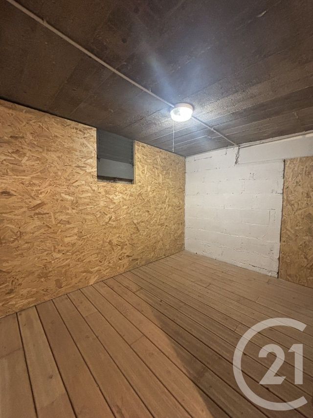 parking à louer - 6.0 m2 - MOULINS - 03 - AUVERGNE - Century 21 Pierre Immobilier