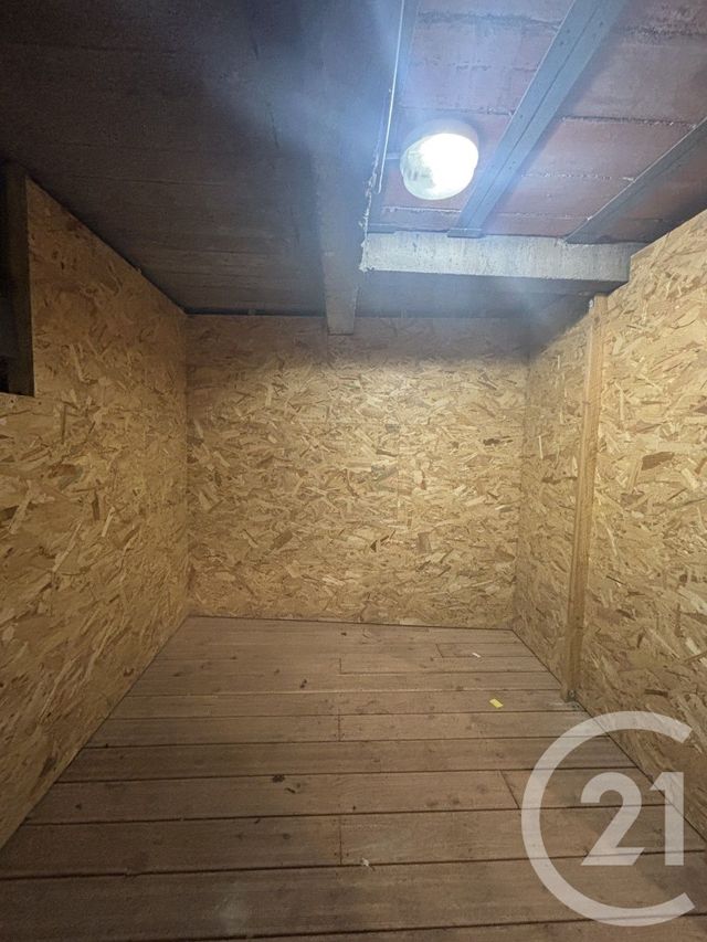 parking à louer - 6.0 m2 - MOULINS - 03 - AUVERGNE - Century 21 Pierre Immobilier