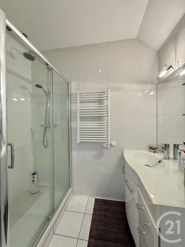 Appartement F3 à vendre - 3 pièces - 88.08 m2 - MOULINS - 03 - AUVERGNE - Century 21 Pierre Immobilier