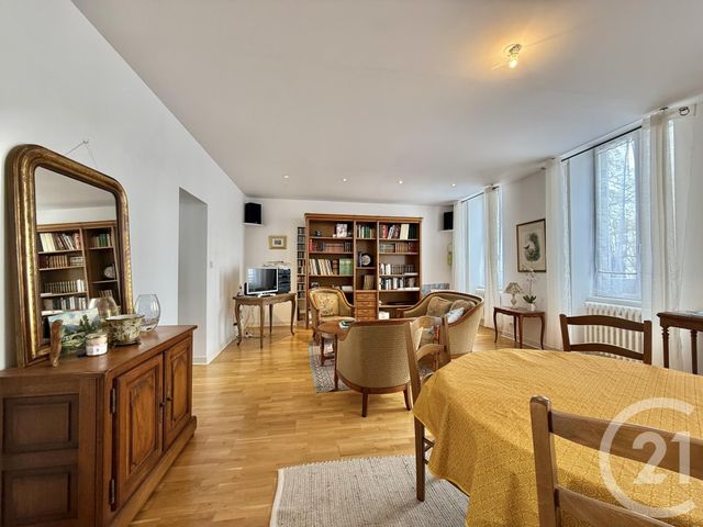 Appartement F3 à vendre - 3 pièces - 88.08 m2 - MOULINS - 03 - AUVERGNE - Century 21 Pierre Immobilier