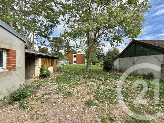 maison à vendre - 3 pièces - 60.98 m2 - YZEURE - 03 - AUVERGNE - Century 21 Pierre Immobilier