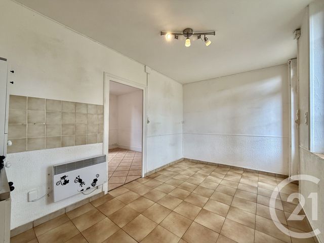 maison à vendre - 3 pièces - 60.98 m2 - YZEURE - 03 - AUVERGNE - Century 21 Pierre Immobilier