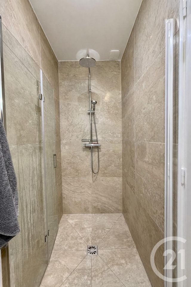 Appartement F2 à louer - 2 pièces - 37.91 m2 - MOULINS - 03 - AUVERGNE - Century 21 Pierre Immobilier