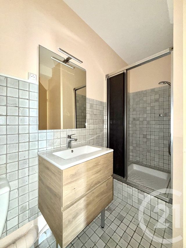 Appartement F2 à louer - 2 pièces - 33.29 m2 - MOULINS - 03 - AUVERGNE - Century 21 Pierre Immobilier