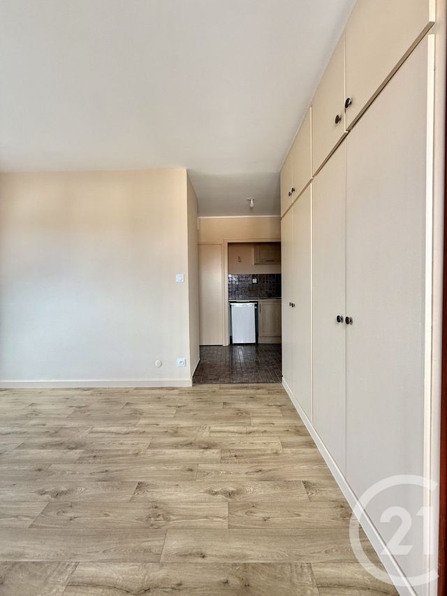 Appartement F2 à louer - 2 pièces - 33.29 m2 - MOULINS - 03 - AUVERGNE - Century 21 Pierre Immobilier