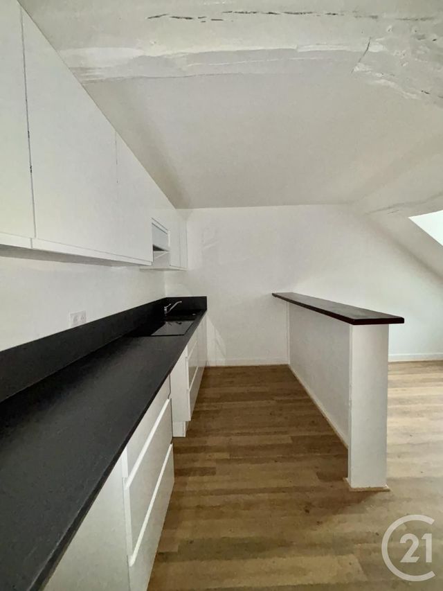 Appartement F2 à louer - 2 pièces - 28.77 m2 - MOULINS - 03 - AUVERGNE - Century 21 Pierre Immobilier