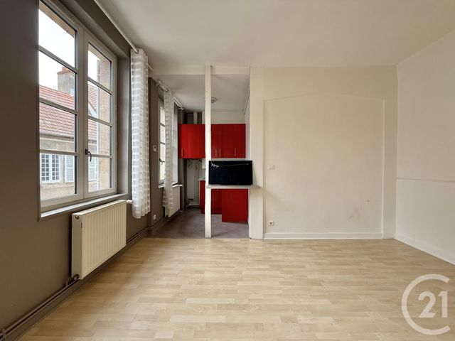 Appartement à louer - 2 pièces - 42.2 m2 - MOULINS - 03 - AUVERGNE - Century 21 Pierre Immobilier