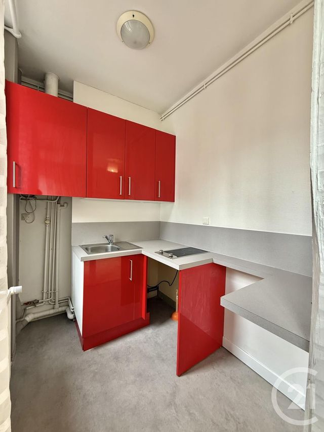 Appartement à louer - 2 pièces - 42.2 m2 - MOULINS - 03 - AUVERGNE - Century 21 Pierre Immobilier