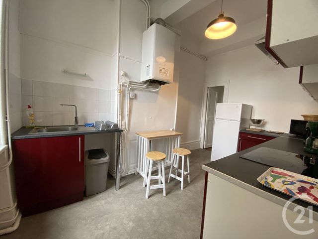 Appartement F2 à louer - 2 pièces - 60.0 m2 - MOULINS - 03 - AUVERGNE - Century 21 Pierre Immobilier