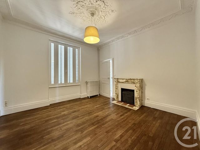 maison - YZEURE - 03