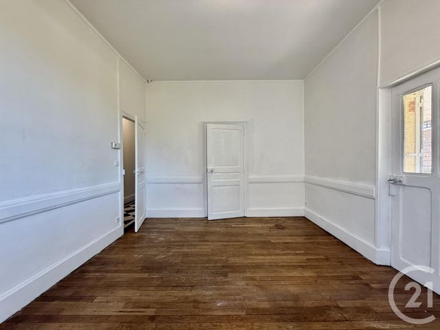 maison à louer - 6 pièces - 153.81 m2 - YZEURE - 03 - AUVERGNE - Century 21 Pierre Immobilier