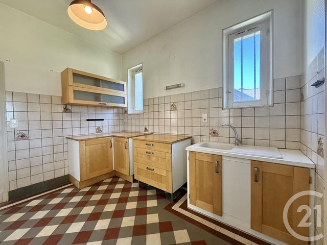 maison à louer - 6 pièces - 153.81 m2 - YZEURE - 03 - AUVERGNE - Century 21 Pierre Immobilier