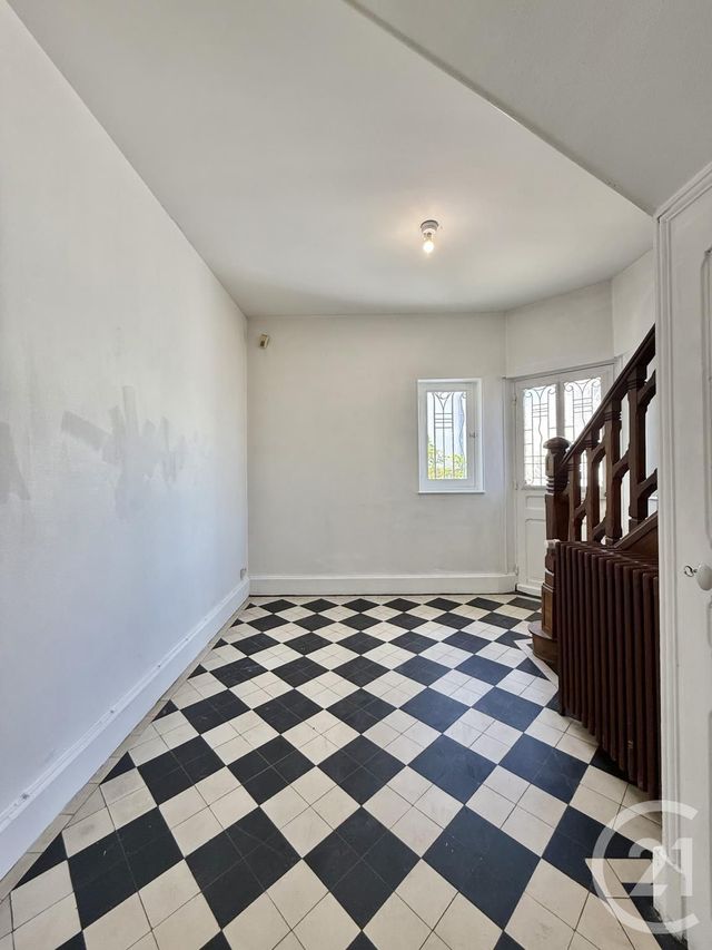 maison à louer - 6 pièces - 153.81 m2 - YZEURE - 03 - AUVERGNE - Century 21 Pierre Immobilier