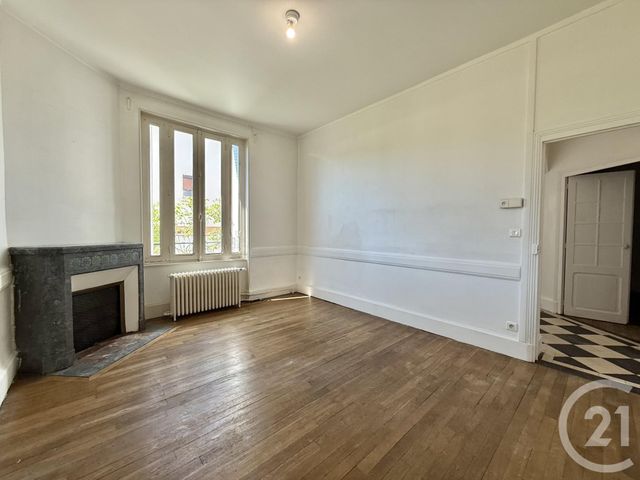 maison à louer - 6 pièces - 153.81 m2 - YZEURE - 03 - AUVERGNE - Century 21 Pierre Immobilier