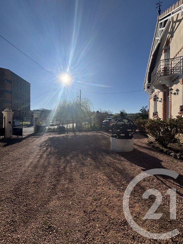maison à louer - 4 pièces - 153.0 m2 - ST POURCAIN SUR SIOULE - 03 - AUVERGNE - Century 21 Pierre Immobilier
