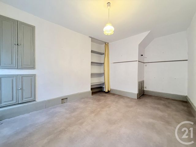 Appartement F3 à louer - 3 pièces - 87.2 m2 - MOULINS - 03 - AUVERGNE - Century 21 Pierre Immobilier