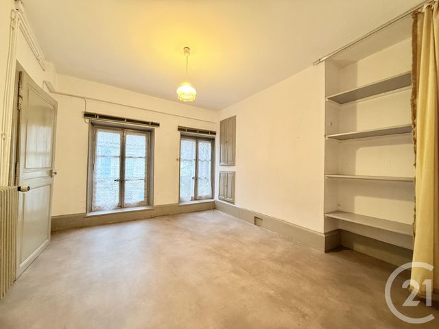 Appartement F3 à louer - 3 pièces - 87.2 m2 - MOULINS - 03 - AUVERGNE - Century 21 Pierre Immobilier