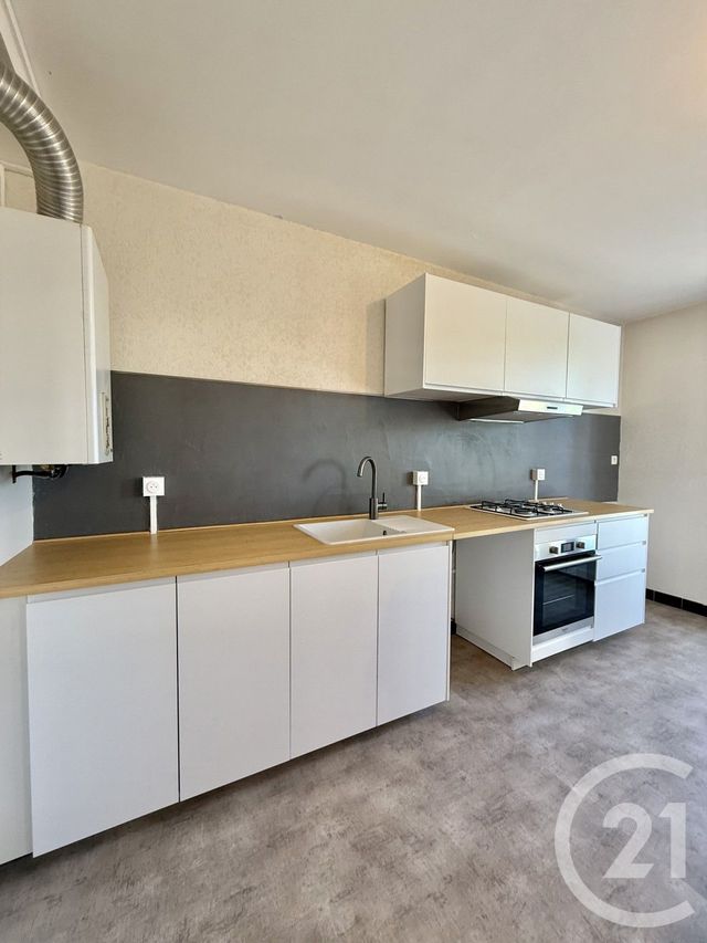 Appartement F3 à louer - 3 pièces - 62.73 m2 - YZEURE - 03 - AUVERGNE - Century 21 Pierre Immobilier