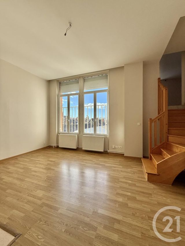 Appartement à louer - 2 pièces - 41.8 m2 - MOULINS - 03 - AUVERGNE - Century 21 Pierre Immobilier