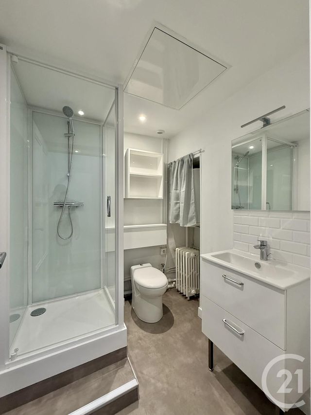 Appartement F1 à louer - 1 pièce - 44.57 m2 - MOULINS - 03 - AUVERGNE - Century 21 Pierre Immobilier