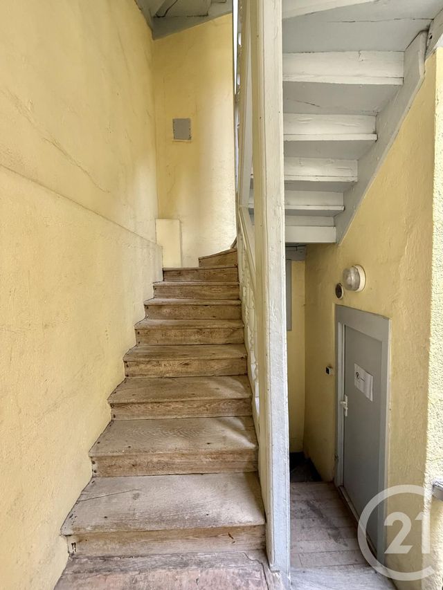 Appartement Studio à louer - 1 pièce - 13.95 m2 - MOULINS - 03 - AUVERGNE - Century 21 Pierre Immobilier