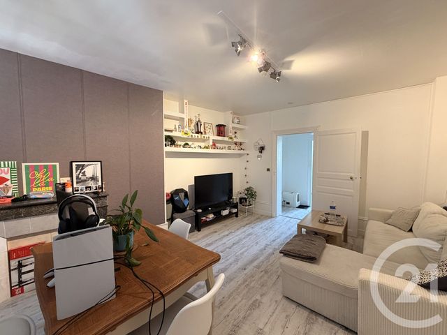 Appartement F2 à vendre - 2 pièces - 54.0 m2 - MOULINS - 03 - AUVERGNE - Century 21 Pierre Immobilier