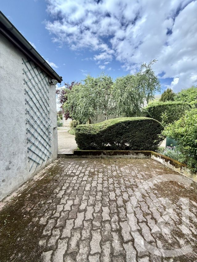 Appartement F3 à louer - 3 pièces - 97.7 m2 - MOULINS - 03 - AUVERGNE - Century 21 Pierre Immobilier
