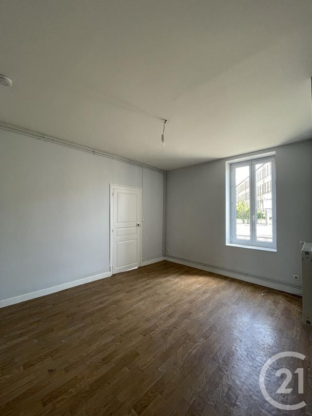 Appartement F2 à louer - 2 pièces - 44.51 m2 - MOULINS - 03 - AUVERGNE - Century 21 Pierre Immobilier