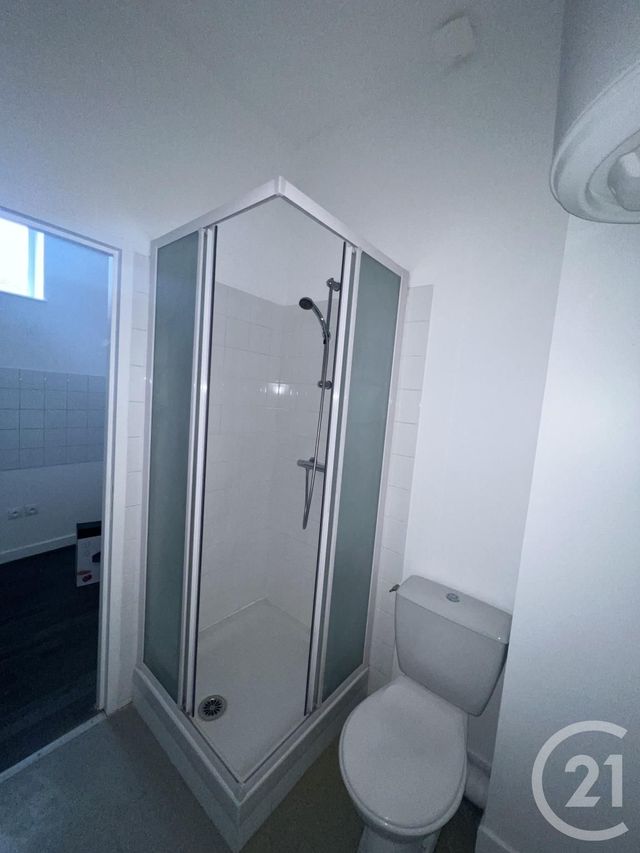 Appartement F1 à louer - 1 pièce - 15.48 m2 - MOULINS - 03 - AUVERGNE - Century 21 Pierre Immobilier