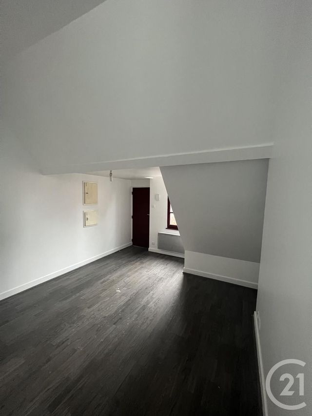 Appartement F1 à louer - 1 pièce - 15.48 m2 - MOULINS - 03 - AUVERGNE - Century 21 Pierre Immobilier