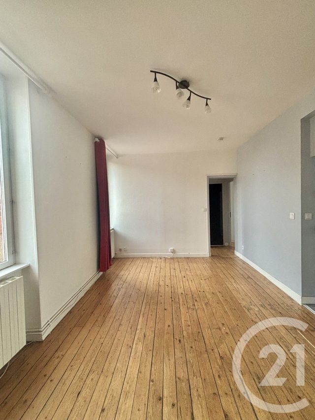 Appartement F3 à louer - 3 pièces - 54.0 m2 - YZEURE - 03 - AUVERGNE - Century 21 Pierre Immobilier