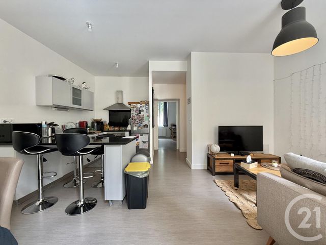 Appartement à louer - 3 pièces - 80.24 m2 - MOULINS - 03 - AUVERGNE - Century 21 Pierre Immobilier