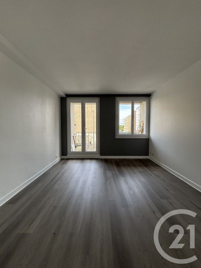 Appartement F3 à louer - 3 pièces - 62.36 m2 - MOULINS - 03 - AUVERGNE - Century 21 Pierre Immobilier