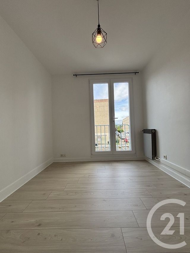 Appartement F3 à louer - 3 pièces - 62.36 m2 - MOULINS - 03 - AUVERGNE - Century 21 Pierre Immobilier
