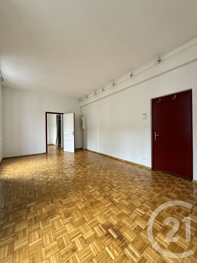 Appartement F2 à louer - 2 pièces - 43.25 m2 - MOULINS - 03 - AUVERGNE - Century 21 Pierre Immobilier