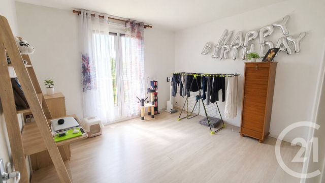 Appartement F3 à vendre - 4 pièces - 90.29 m2 - MOULINS - 03 - AUVERGNE - Century 21 Pierre Immobilier