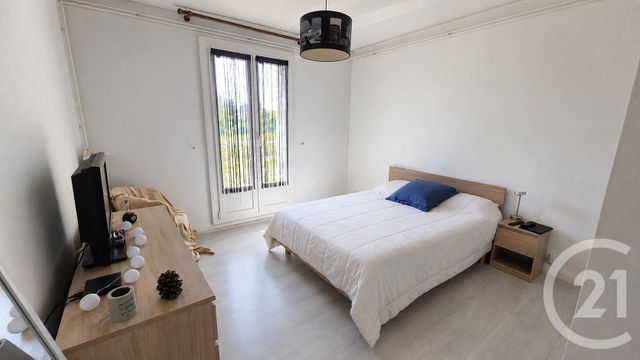Appartement F3 à vendre - 4 pièces - 90.29 m2 - MOULINS - 03 - AUVERGNE - Century 21 Pierre Immobilier