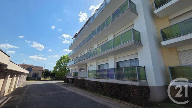 Appartement F3 à vendre - 4 pièces - 90.29 m2 - MOULINS - 03 - AUVERGNE - Century 21 Pierre Immobilier