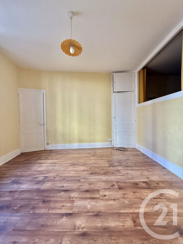 Appartement F2 à louer - 2 pièces - 56.0 m2 - MOULINS - 03 - AUVERGNE - Century 21 Pierre Immobilier