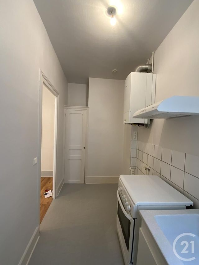 Appartement F2 à louer - 2 pièces - 56.0 m2 - MOULINS - 03 - AUVERGNE - Century 21 Pierre Immobilier